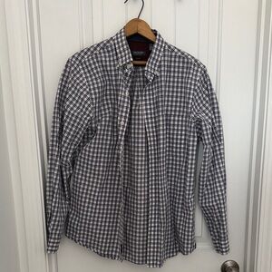 Van Heusen Navy and White Plaid Button Down Shirt